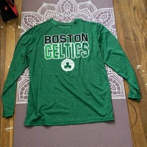 XL green Celtics long sleeve shirt